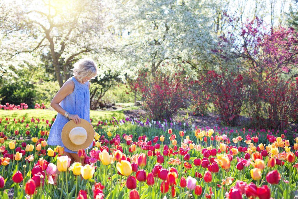 woman in flowers