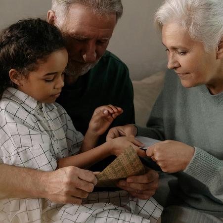 grandparents with grandchild